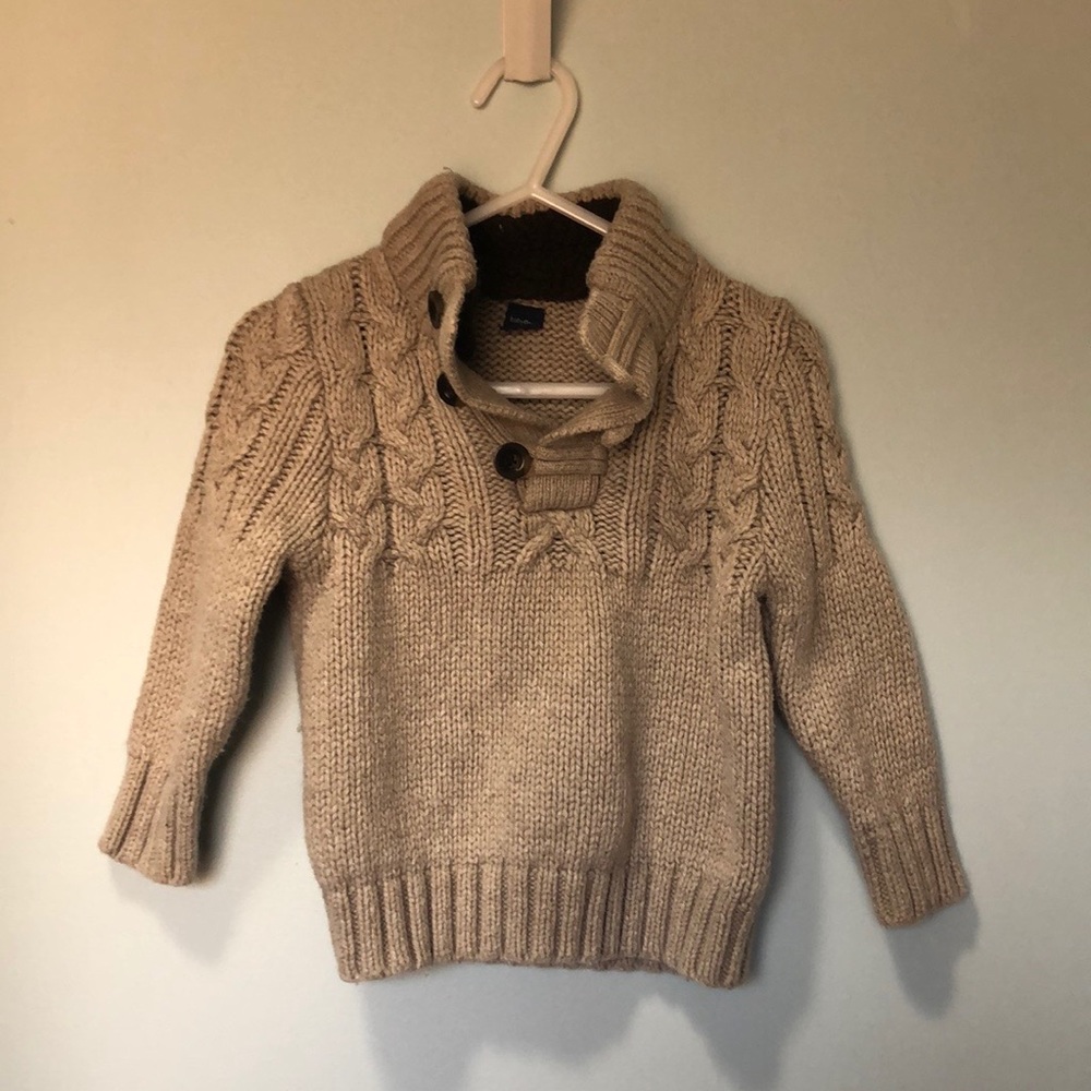 Baby gap sweater! 12-18 months!